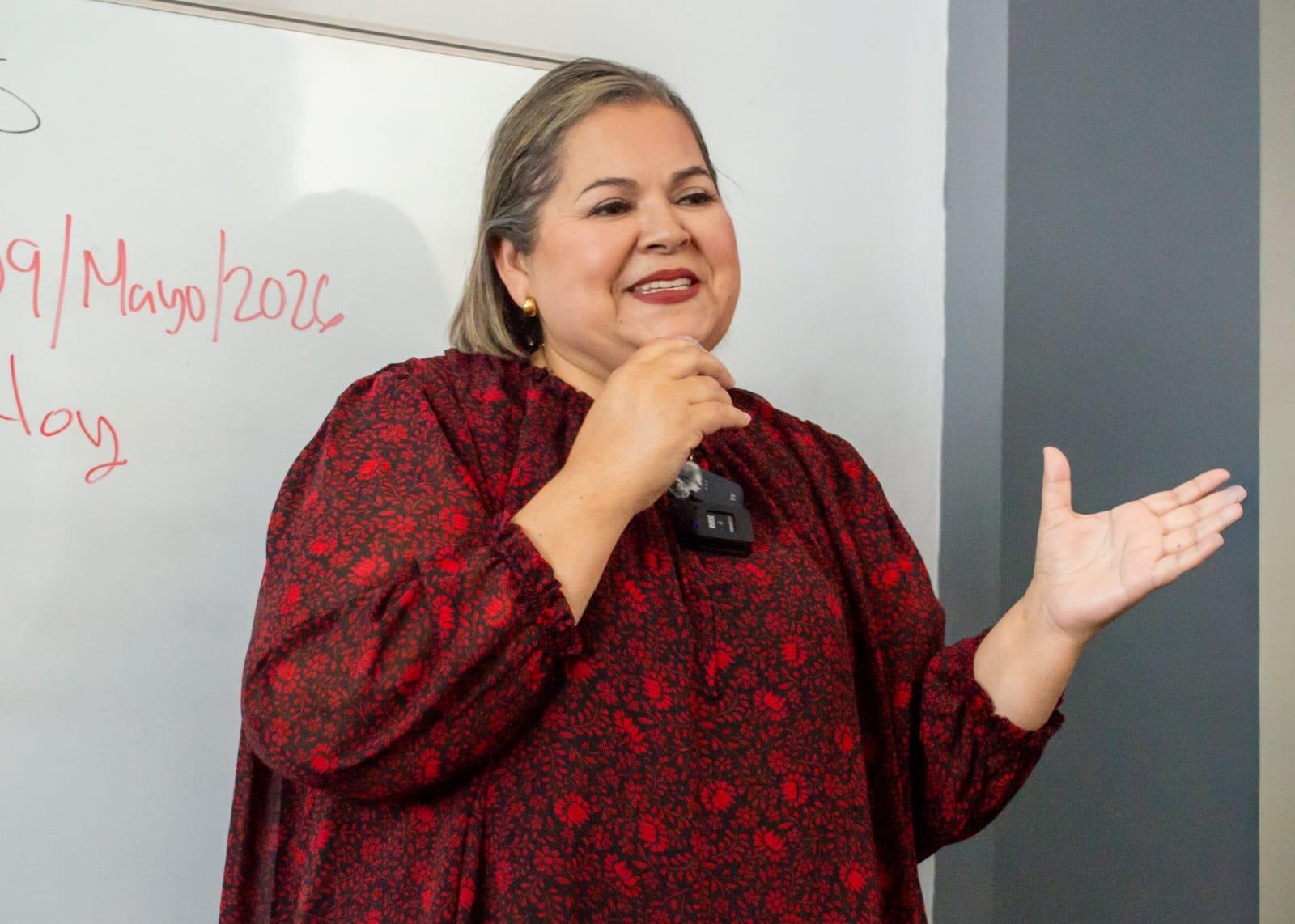Acude Eva Moreno a Encuentro con la Comunidad Terapéutica “Somos Voces Vivas”